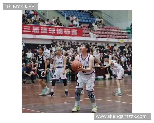 小孩小孩篮球视频带你领略童趣篮球世界的精彩瞬间与成长故事 小孩小孩篮球视频带你领略童趣篮球世界的精彩瞬间与成长故事